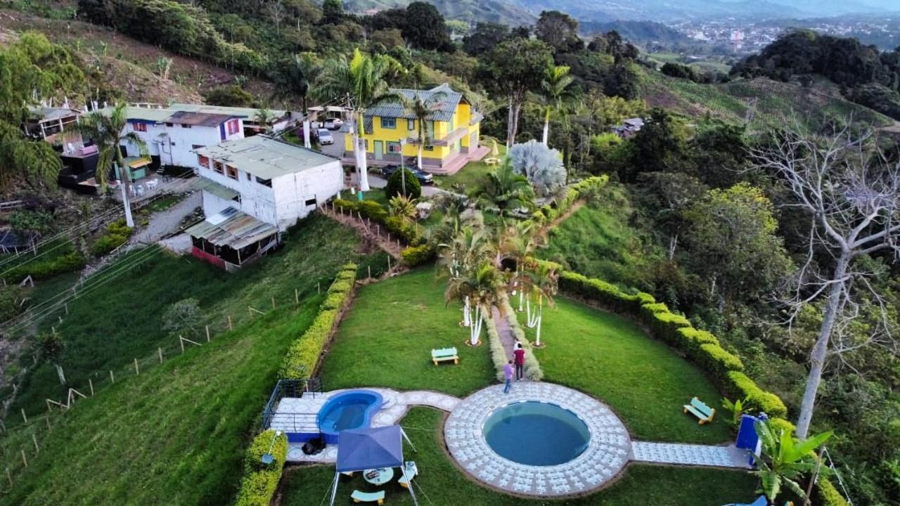 Calarcá Finca Turistica Santa Clara 호스텔 외부 사진
