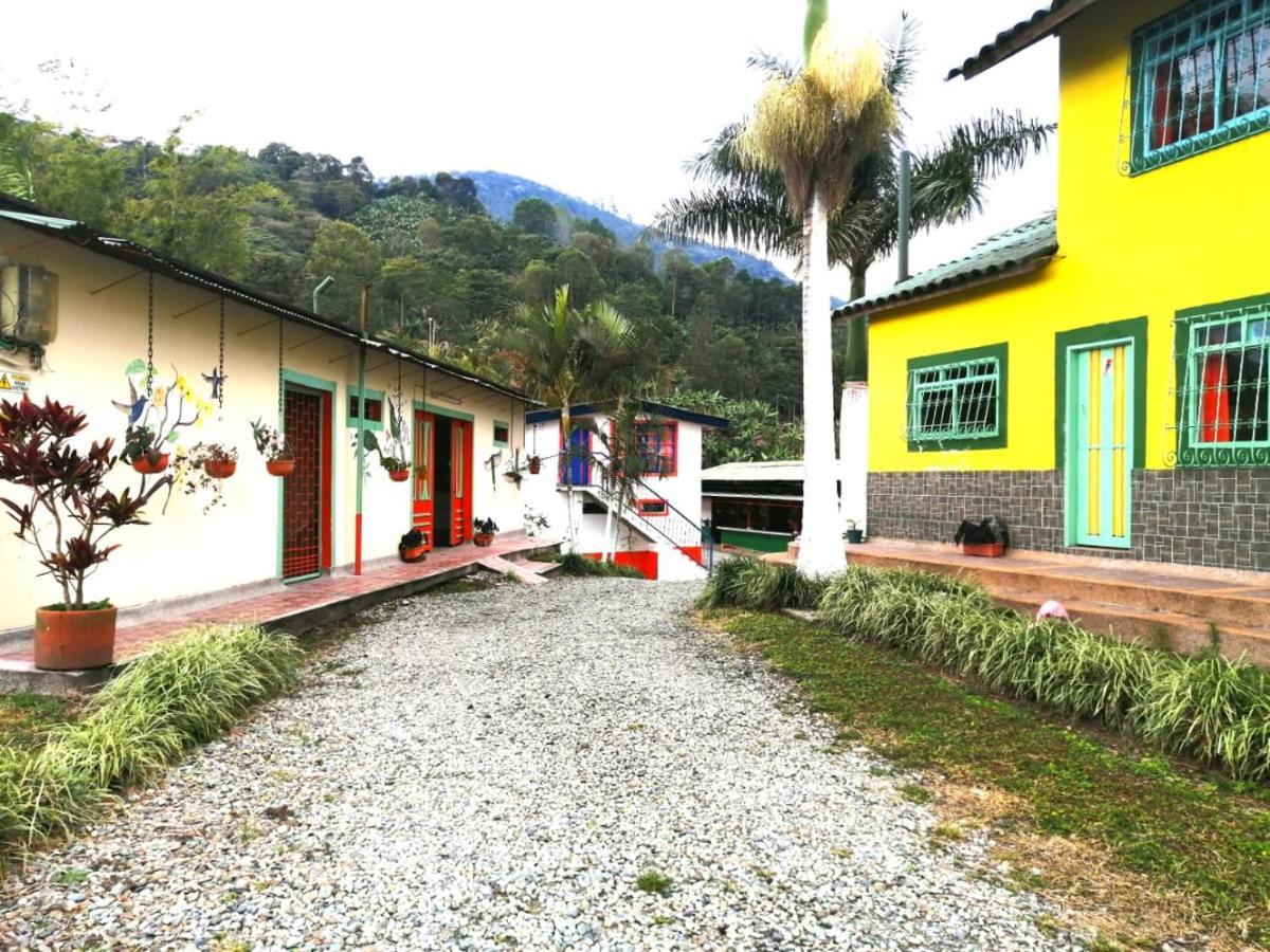 Calarcá Finca Turistica Santa Clara 호스텔 외부 사진