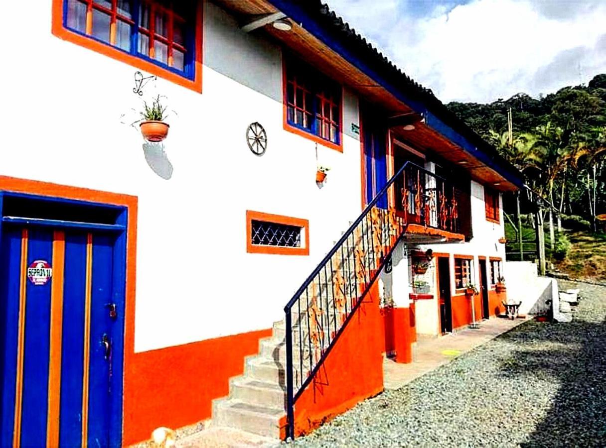 Calarcá Finca Turistica Santa Clara 호스텔 외부 사진